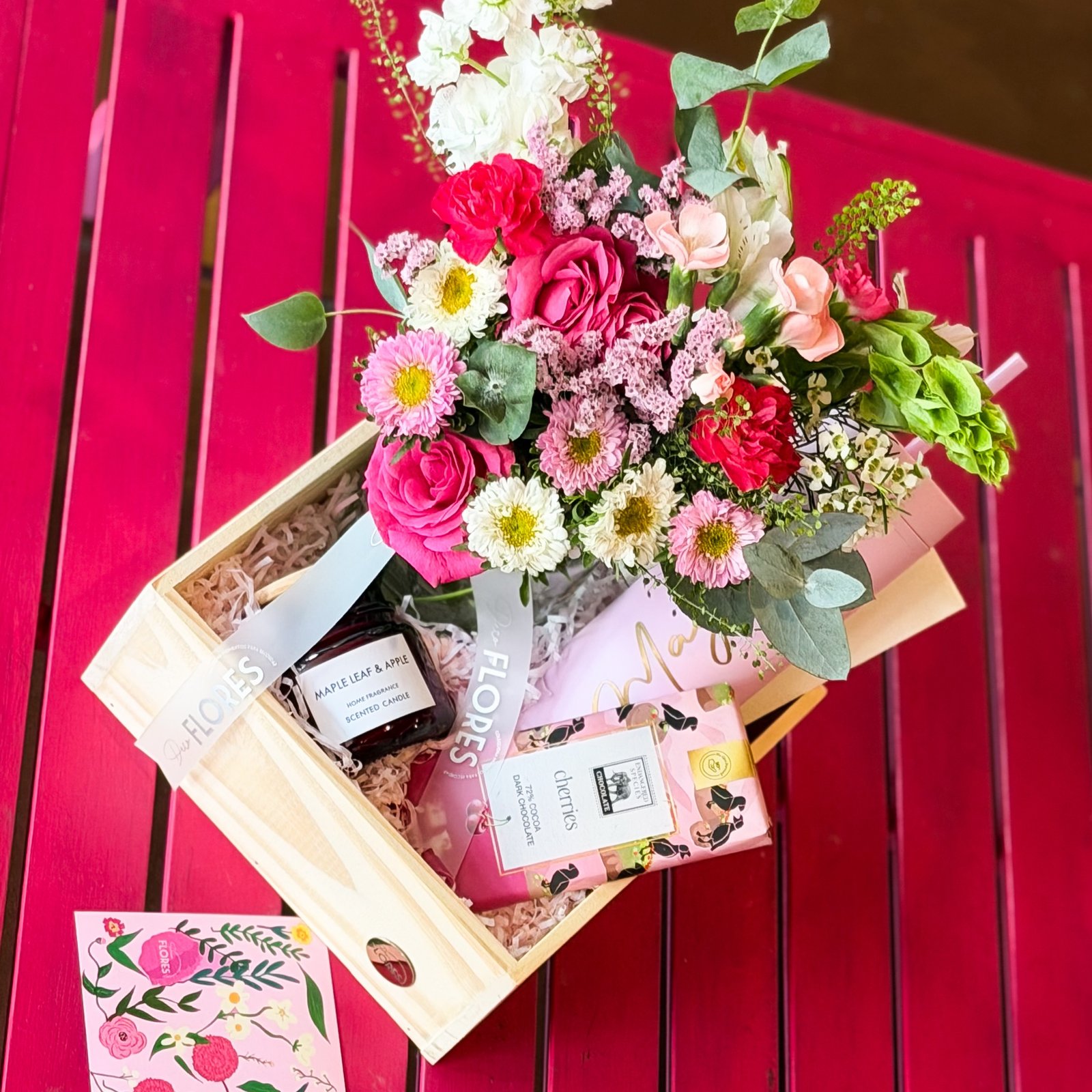 The classic gift box