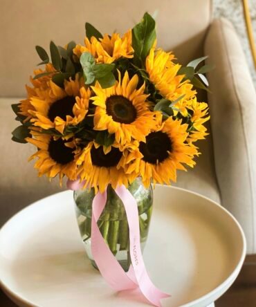 Girasoles en Jarrón