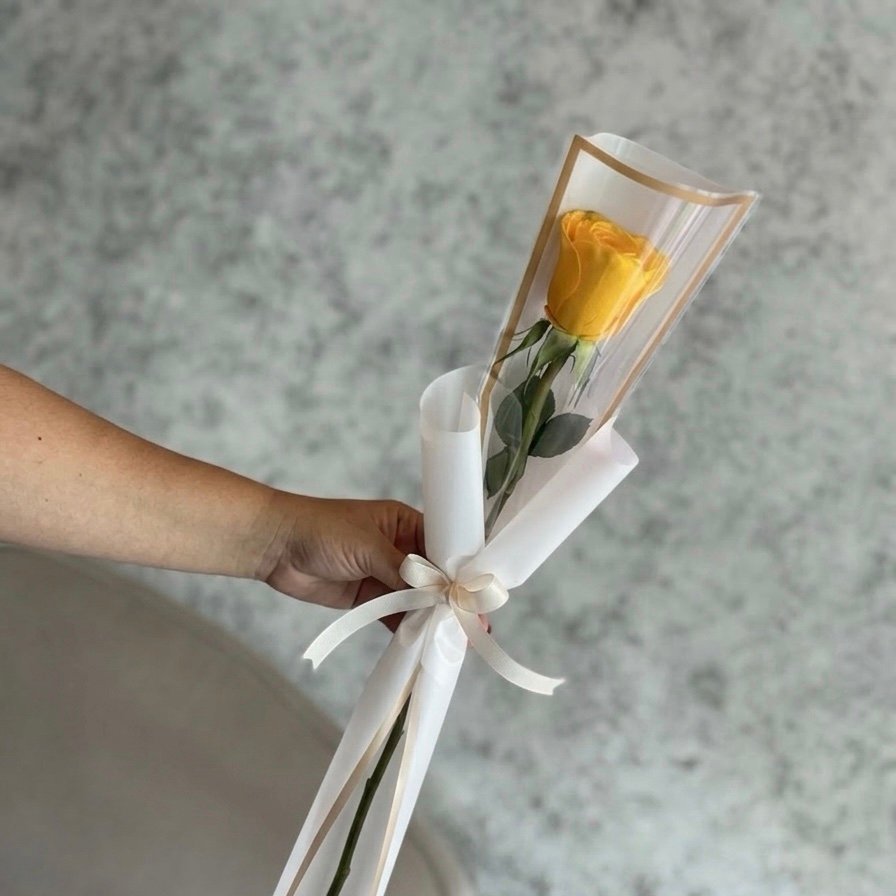 Rosa individual amarila