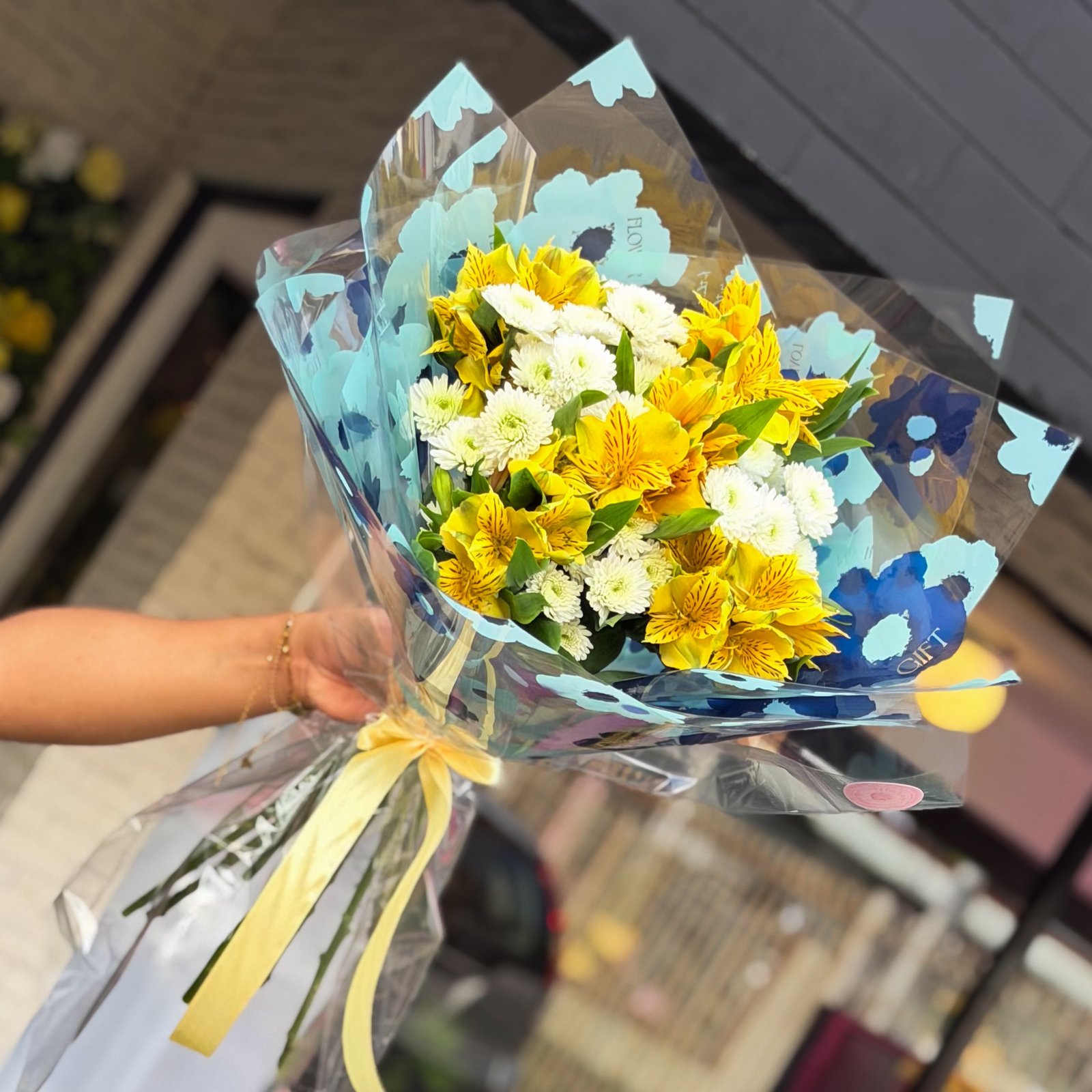 Bouquet de alstroemerias - Imagen 2