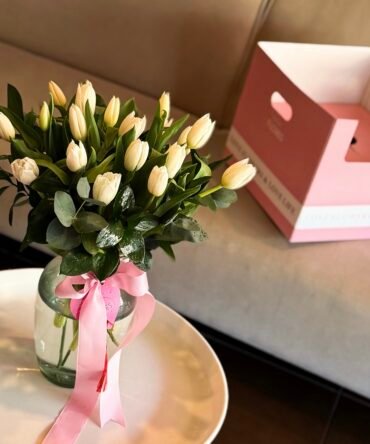 Tulipanes blancos