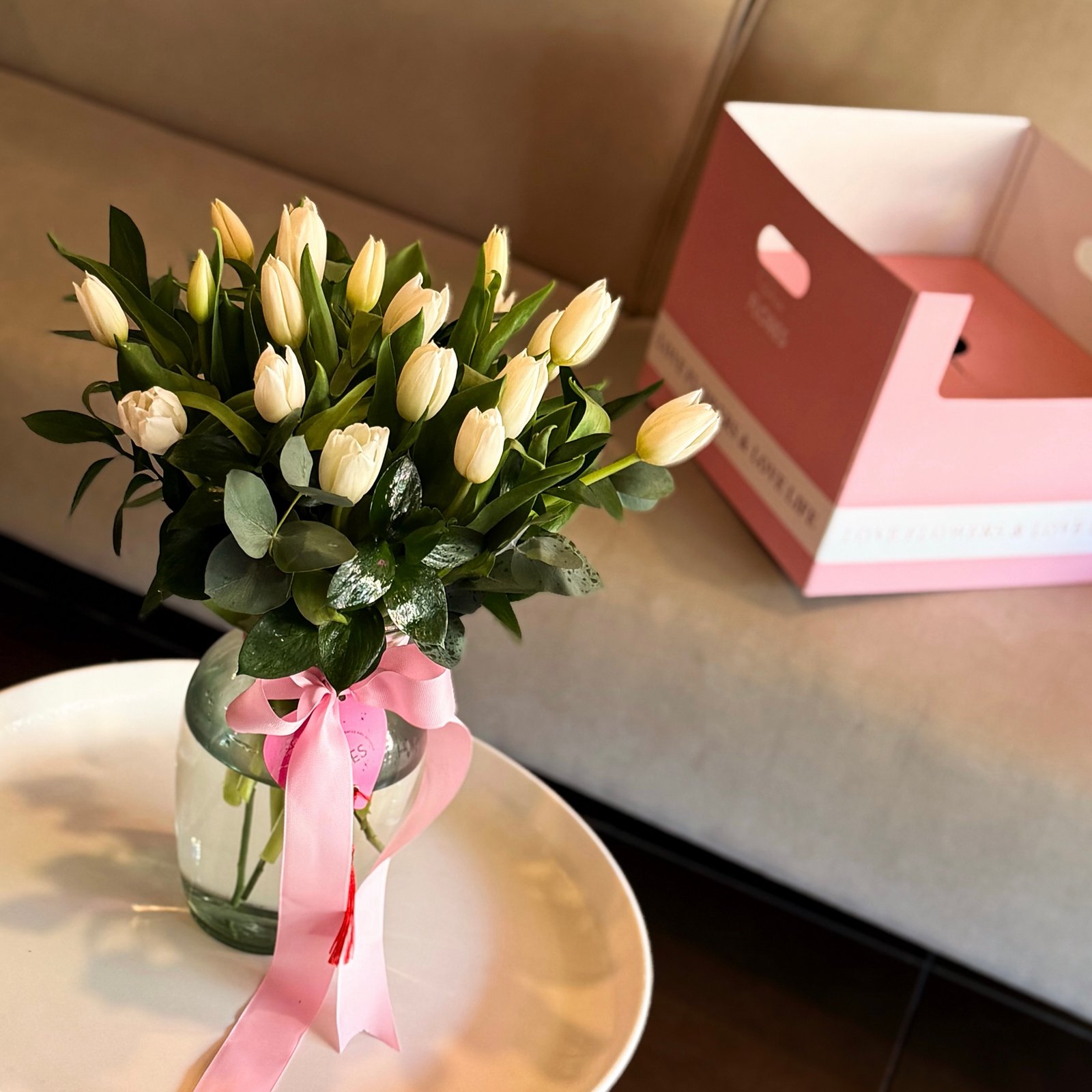 Tulipanes blancos
